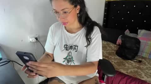 Snapshot of sarahlovexxv chatting on 09.20.25 Sarah online show from 09.20.25