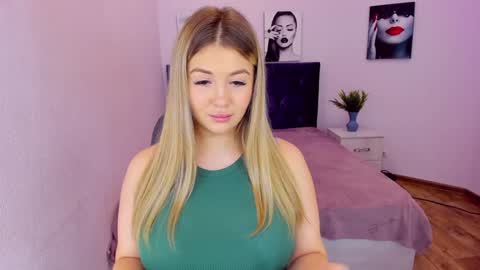 Sarah online show from 12.03.24