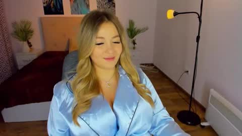 Sarah online show from 01.17.25