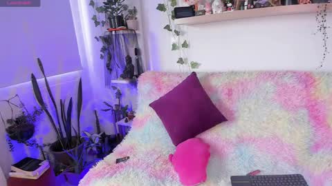 Snapshot of sarahminage_ chatting on 06.04.26 Sarah NEW ACCOUNT online show from 06.04.26