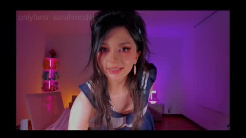 Snapshot of sarahmodel chatting on 02.12.26 Sarah online show from 02.12.26