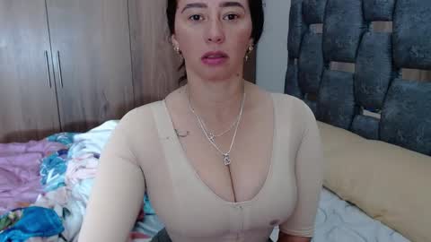 Lia online show from 01.21.25