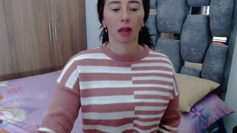 Lia online show from 02.14.25