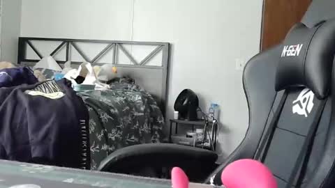 Sarah online show from 04.06.26