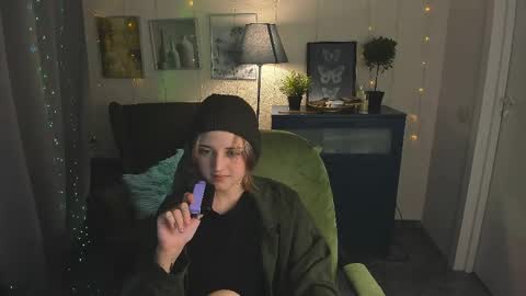 Snapshot of sarahshelby chatting on 05.27.26 Sarah online show from 05.27.26