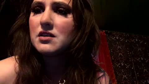 sarahsweetie17 online show from 09.10.25