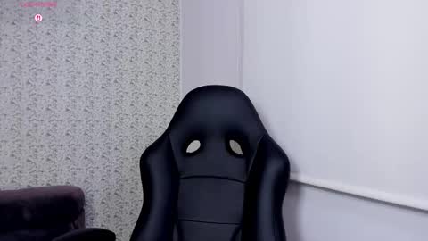 Sara jones   online show from 12.16.25