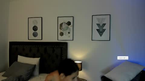 Snapshot of sarakush chatting on 07.25.26 Sara online show from 07.25.26