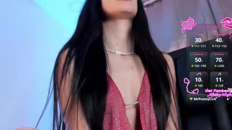 Snapshot of sararoy_ chatting on 04.20.26 Sara online show from 04.20.26