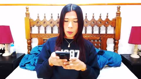 Sara Sofia online show from 01.12.25