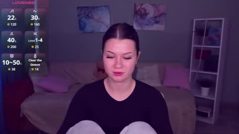 Snapshot of saravivid chatting on 06.11.26 SaraVivid online show from 06.11.26
