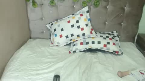 saray_hot202cl online show from 12.29.24