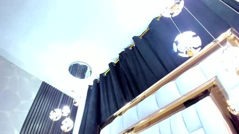 Snapshot of sarayroyse chatting on 03.05.25 Saray online show from 03.05.25