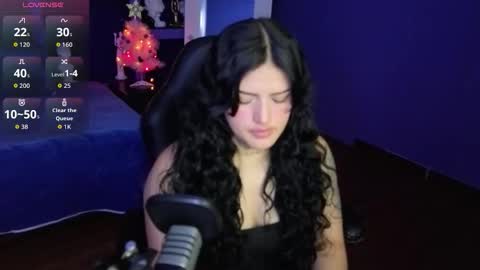 Sari  online show from 12.22.25