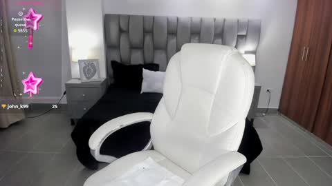 Snapshot of sarita_evanss chatting on 01.25.25  Saritaaa  online show from 01.25.25