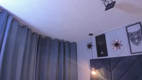 Sara  online show from 01.09.25