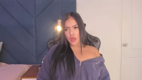 Sara  online show from 02.05.25