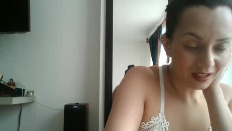 Snapshot of sarita_start chatting on 09.16.25 sarita_start online show from 09.16.25
