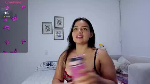 Sara Cute  online show from 12.21.25