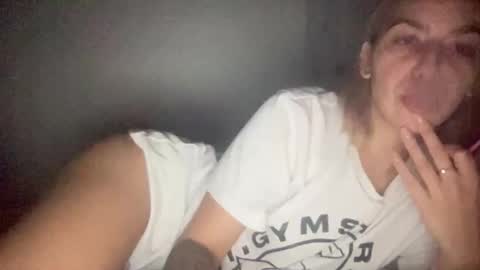 Snapshot of sarrah_rossy chatting on 02.02.25 Sarrah online show from 02.02.25