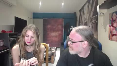 Giselle and Jay online show from 10.09.25