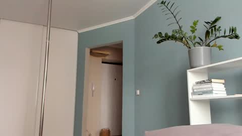 Sasha online show from 01.25.25