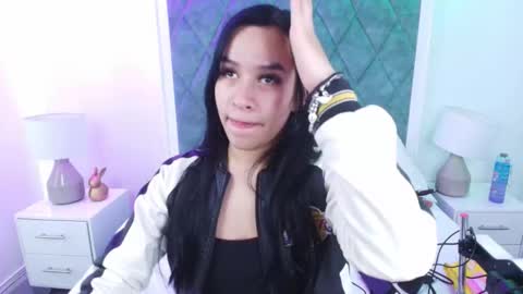 Sasha online show from 11.22.25