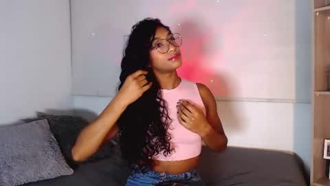 Snapshot of sasha_bowei chatting on 06.30.26 sasha_bowei online show from 06.30.26