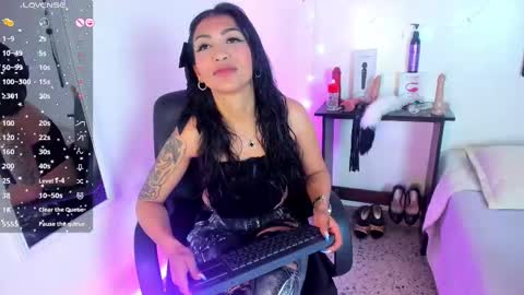 Sasha Brattz online show from 10.13.25