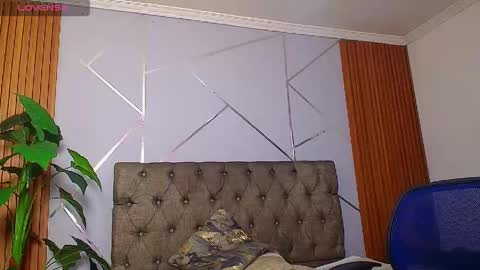 sasha_gracee_ online show from 04.13.26