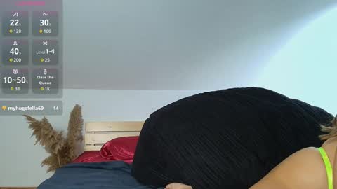 Sasha Silk online show from 12.02.25