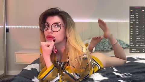 Hi everyone my name is Sasha   online show from 02.14.25