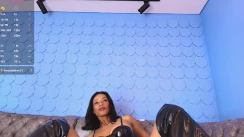 Sasha online show from 02.15.25