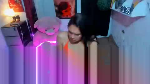 ESTELLA online show from 02.13.25