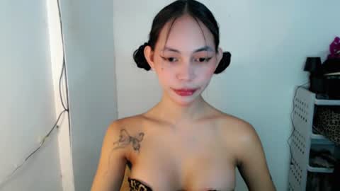 Snapshot of sashifoxdoll_ chatting on 06.18.26 Sashi online show from 06.18.26