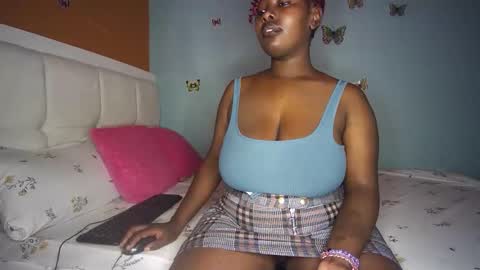 Snapshot of sassy100936 chatting on 04.14.26 Spicyd online show from 04.14.26