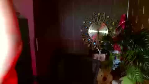 sassy_tinaxx online show from 12.17.25