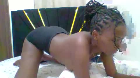 Bella  Elise online show from 09.24.25