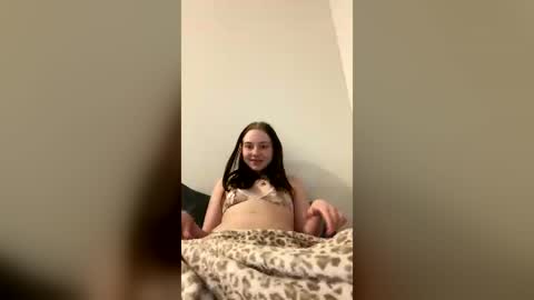 Snapshot of sassyseductive chatting on 06.15.26 sassyseductive online show from 06.15.26