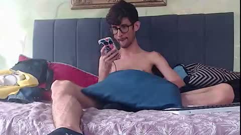 Snapshot of sasuke_bigcock chatting on 06.23.26 sasuke_bigcock online show from 06.23.26