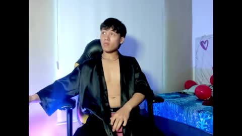 Snapshot of sasuke_uchiha12 chatting on 02.15.25 Evans Williams online show from 02.15.25