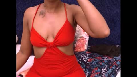 Snapshot of sasyylissaa chatting on 12.21.24 sasyylissaa online show from 12.21.24