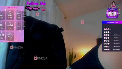   Sattine Ferrety   online show from 04.19.26