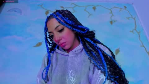 Saturnooo online show from 12.22.25