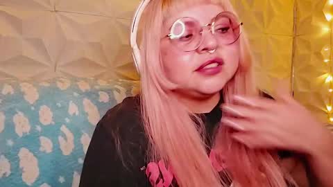 Gina George online show from 05.19.26