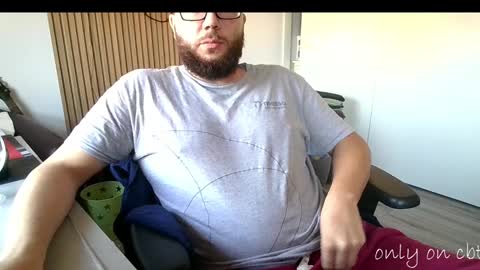 Snapshot of saucybonjo chatting on 02.07.25 Ben online show from 02.07.25