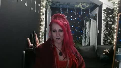 SaucySky online show from 02.09.25