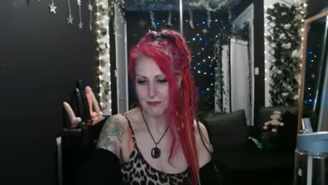 SaucySky online show from 02.25.25