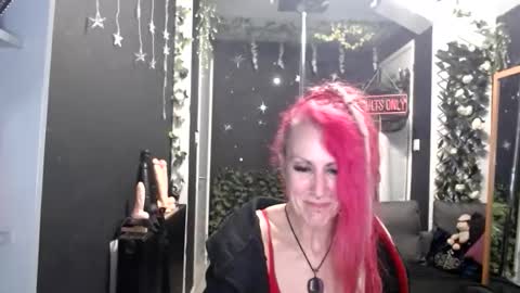 SaucySky online show from 03.19.26