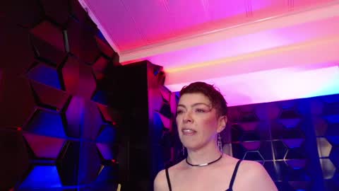 Snapshot of sauvage_lilith chatting on 05.04.26 lilith online show from 05.04.26